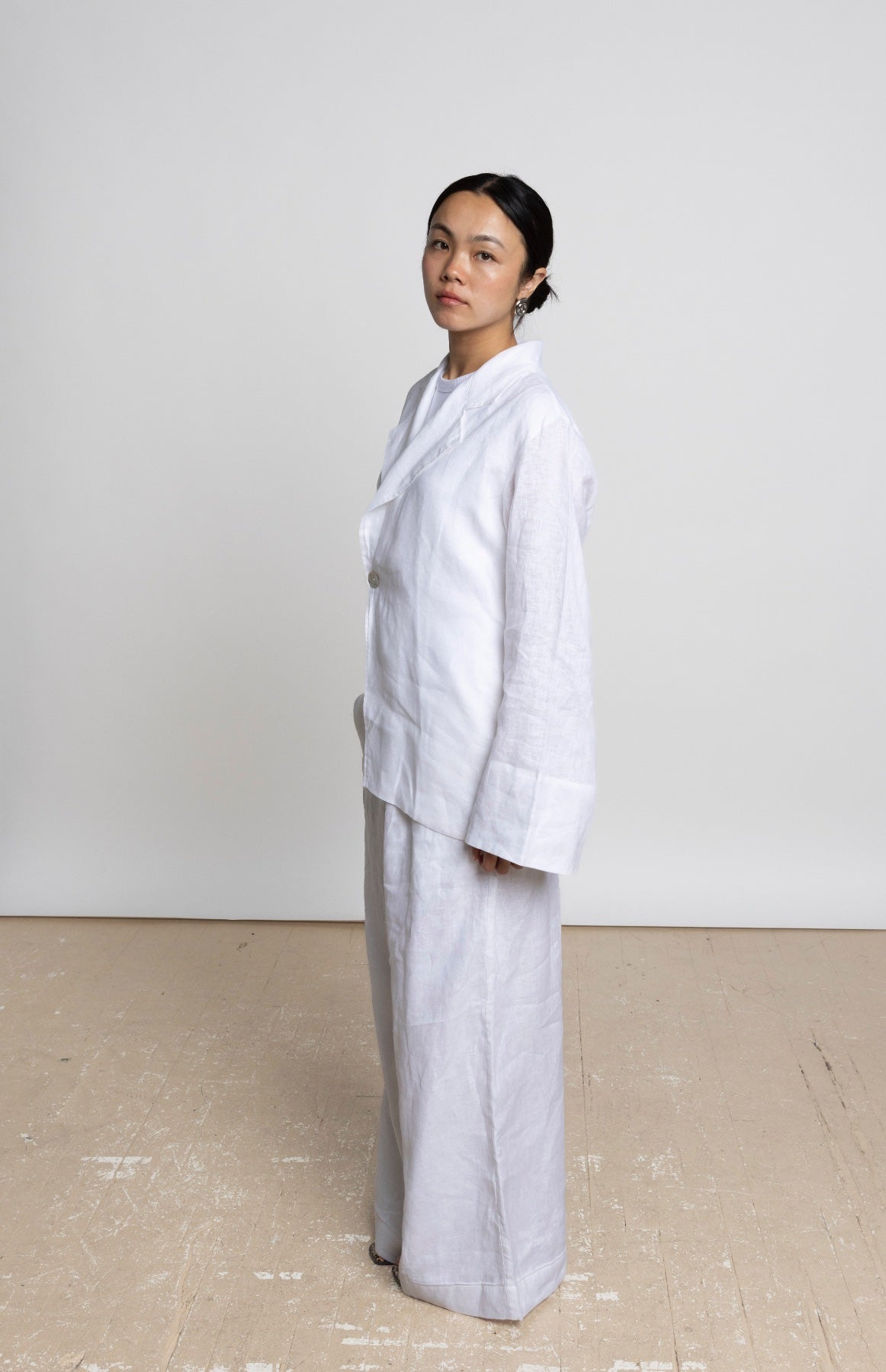WHITE SAKO LINEN PANTS