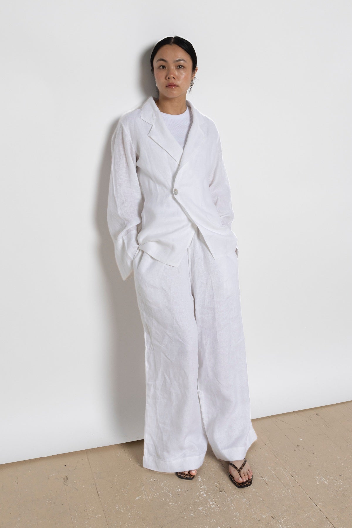 WHITE SAKO LINEN PANTS