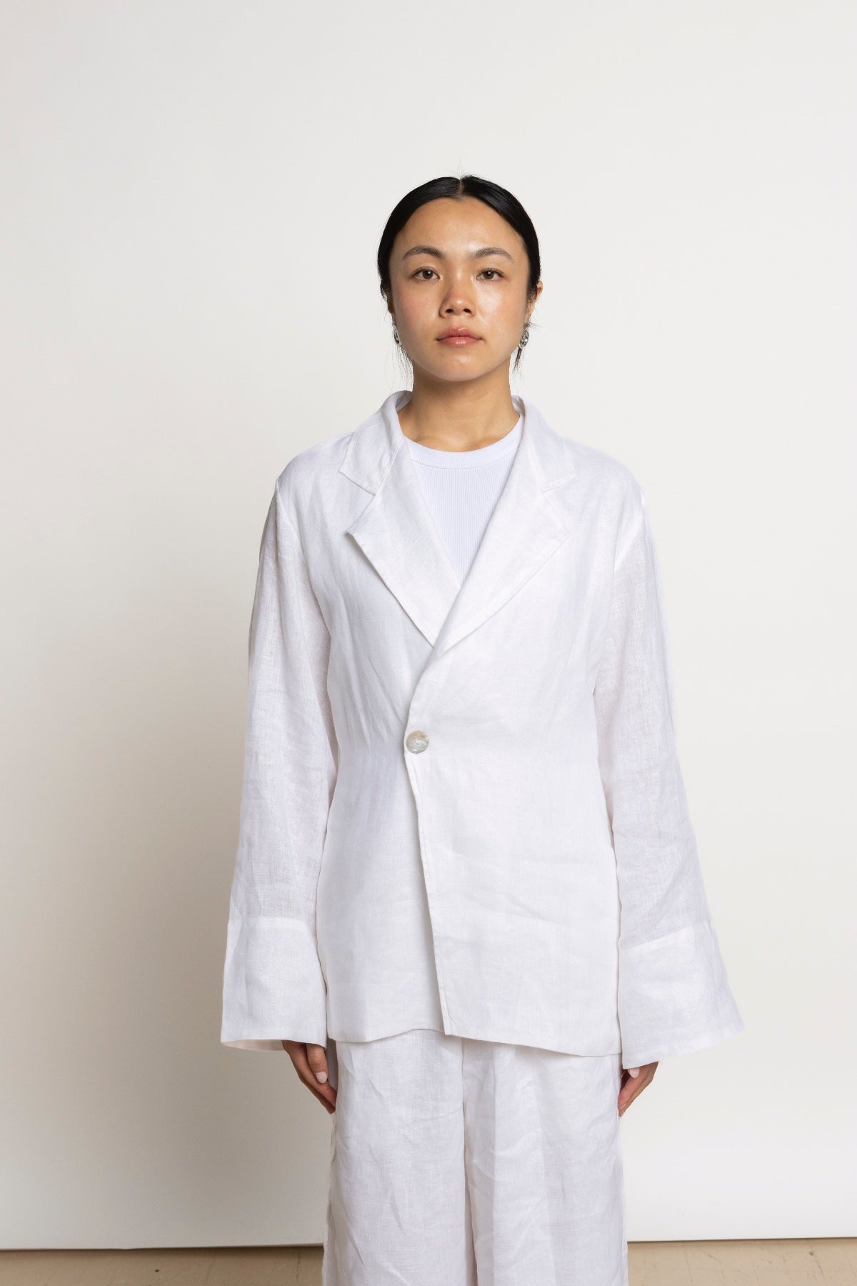 UMI LINEN RESORT SHIRT IN WHITE