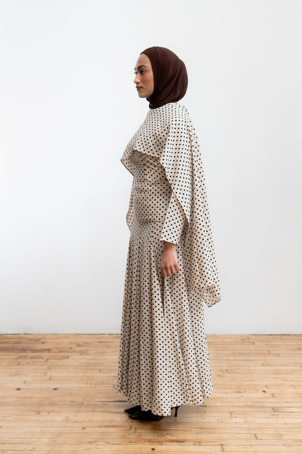 Coco Cape Top - Black/Cream